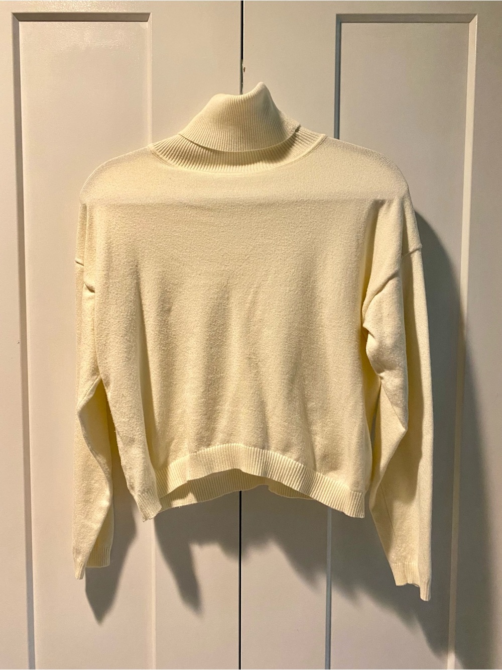 Cream Cropped Turtleneck Pullover Sweater - Women
